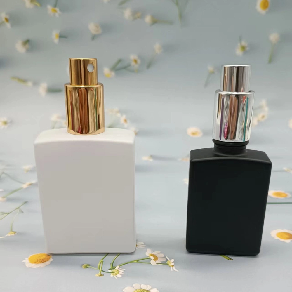 Wholesale New Empty Oil Perfume Atomizer 10ml 15ml 20ml 30ml 50ml 100ml Clear Square Glass Perfume Bottle with Spray